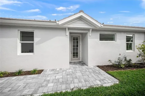 9533 Lunar Dove Drive Sarasota FL 34240