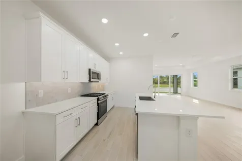 9533 Lunar Dove Drive Sarasota FL 34240