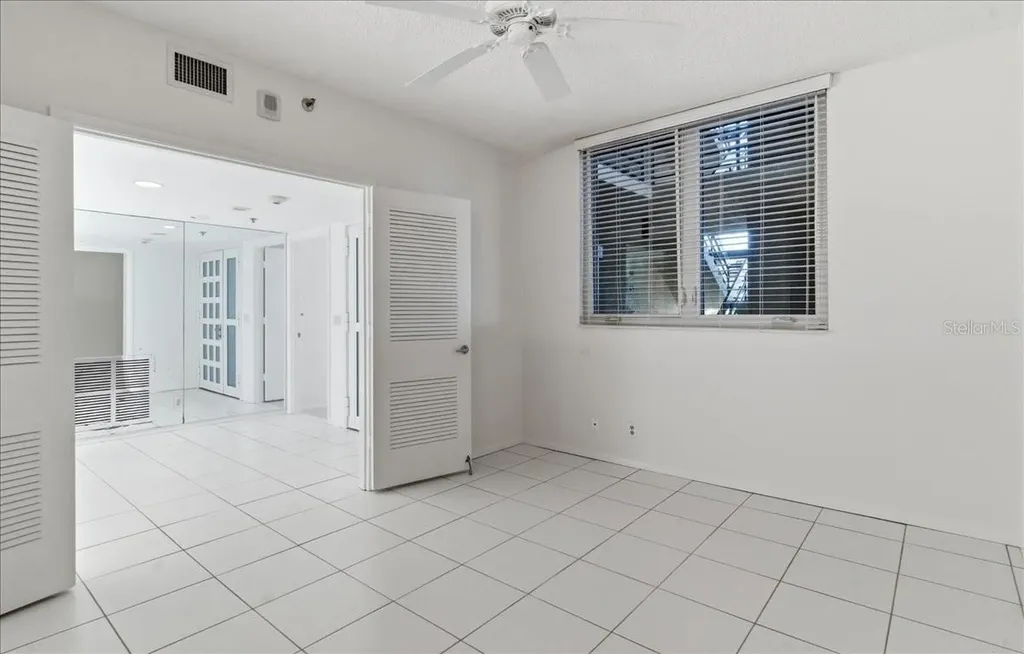 1065 Gulf Of Mexico Drive Longboat Key FL 34228