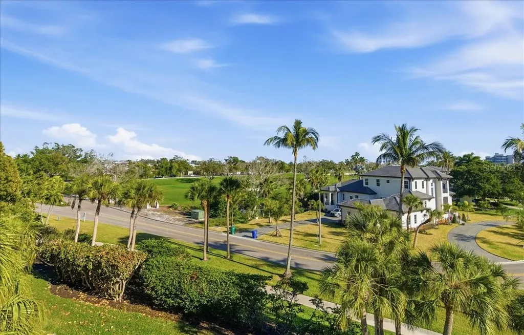 1065 Gulf Of Mexico Drive Longboat Key FL 34228