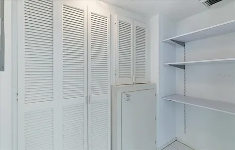 1065 Gulf Of Mexico Drive Longboat Key FL 34228