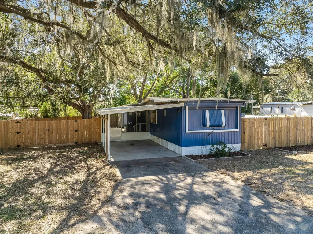 10356 SE Highway 42 Summerfield FL 34491