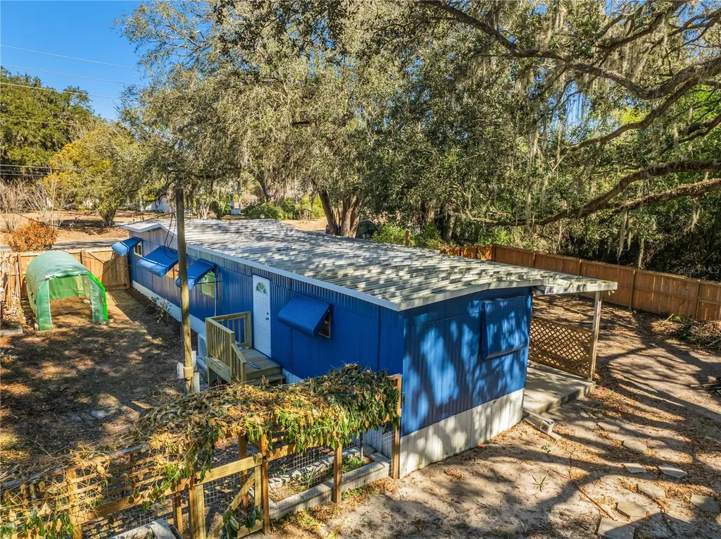 10356 SE Highway 42 Summerfield FL 34491