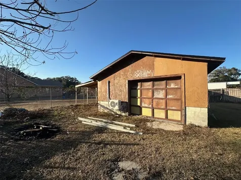 9710 NE 21st Avenue Anthony FL 32617