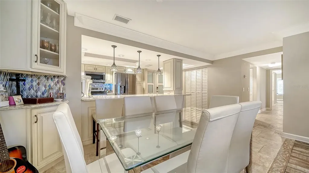 2055 Gulf Of Mexico Drive Longboat Key FL 34228