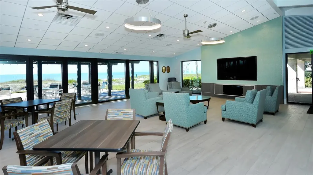 2055 Gulf Of Mexico Drive Longboat Key FL 34228