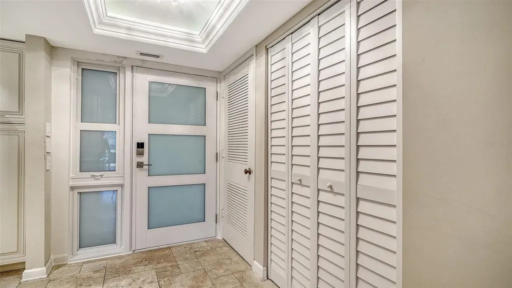 2055 Gulf Of Mexico Drive Longboat Key FL 34228