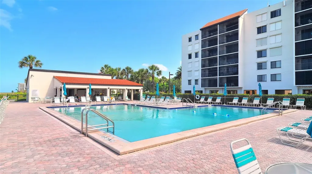 2055 Gulf Of Mexico Drive Longboat Key FL 34228