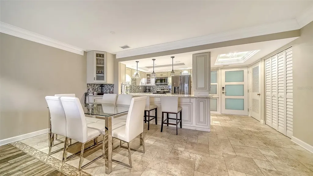 2055 Gulf Of Mexico Drive Longboat Key FL 34228