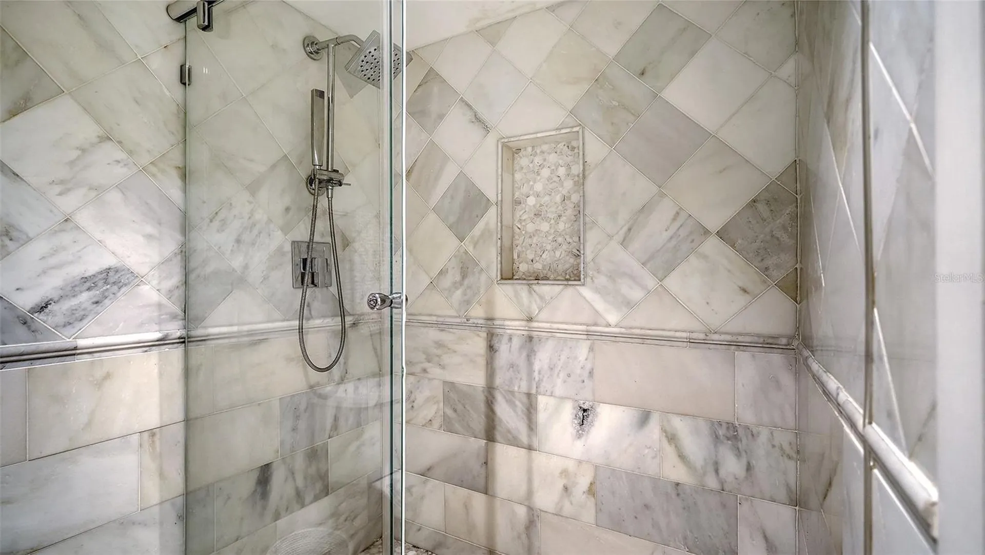 2055 Gulf Of Mexico Drive Longboat Key FL 34228