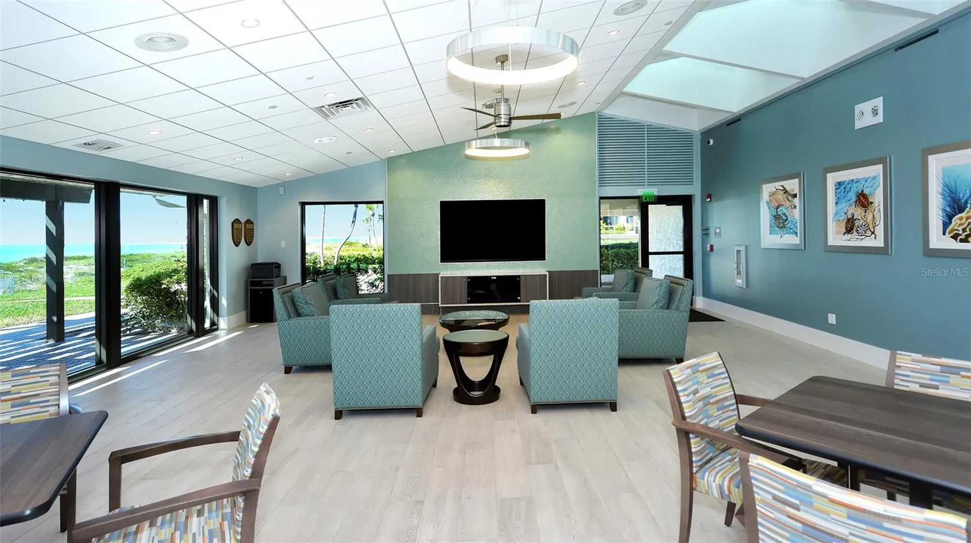 2055 Gulf Of Mexico Drive Longboat Key FL 34228