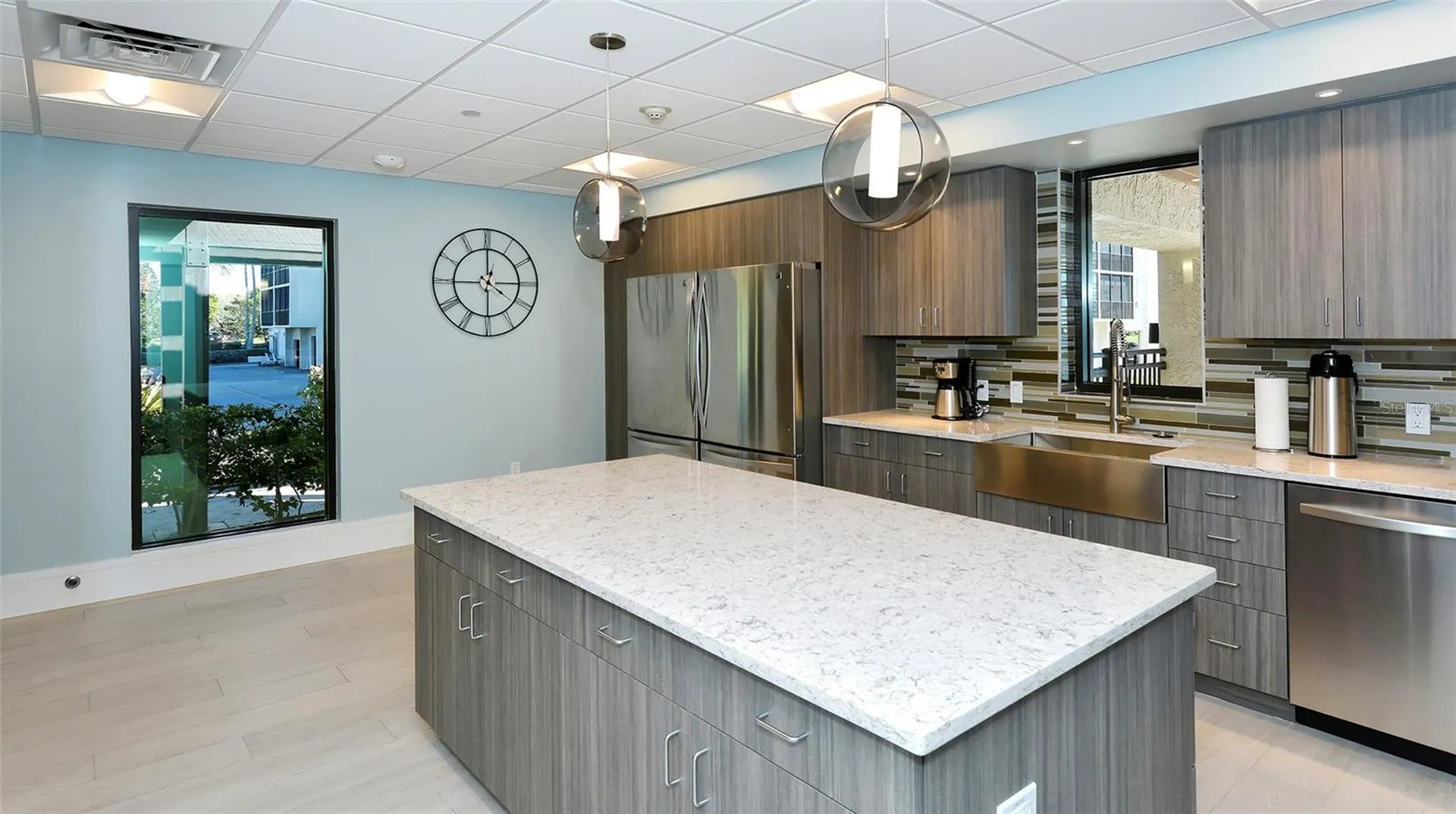 2055 Gulf Of Mexico Drive Longboat Key FL 34228