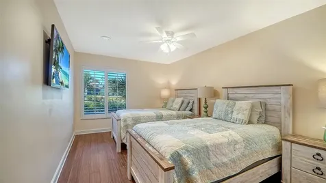 2055 Gulf Of Mexico Drive Longboat Key FL 34228