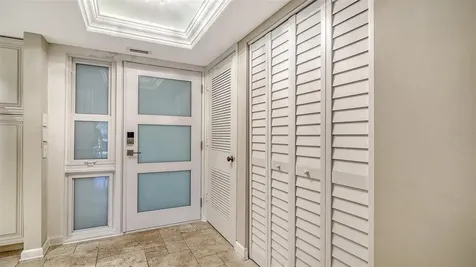 2055 Gulf Of Mexico Drive Longboat Key FL 34228