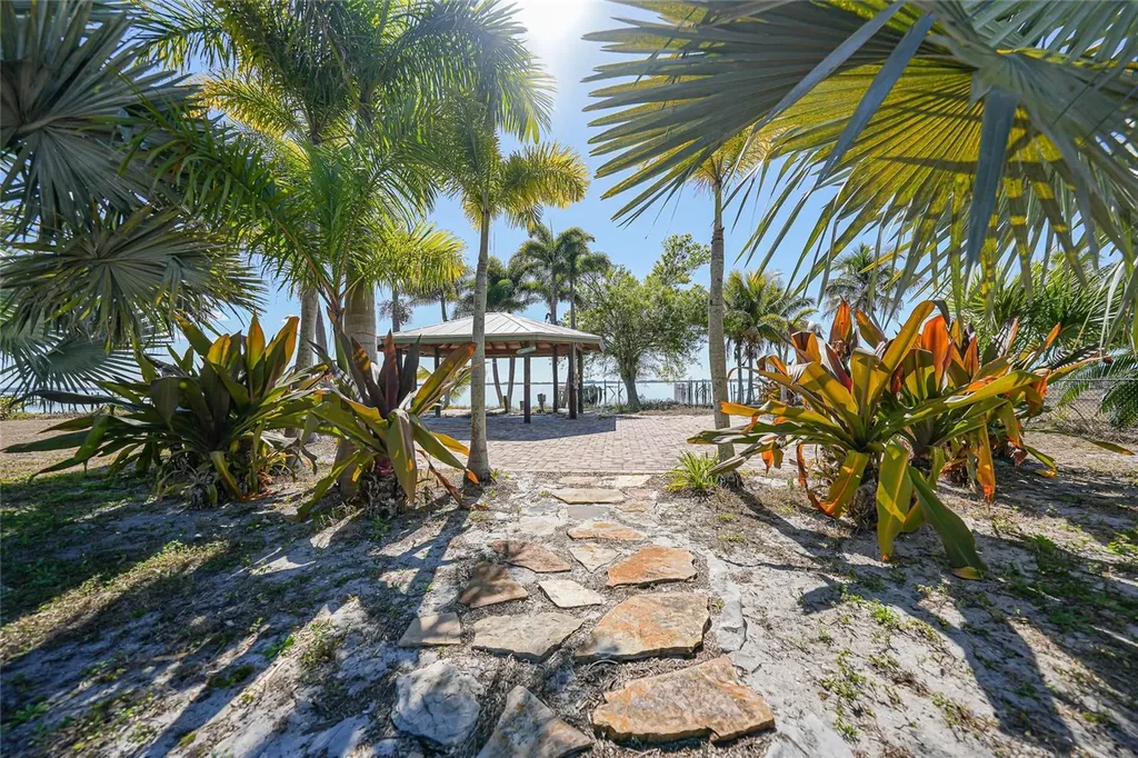 24257 Harborview Road Port Charlotte FL 33980