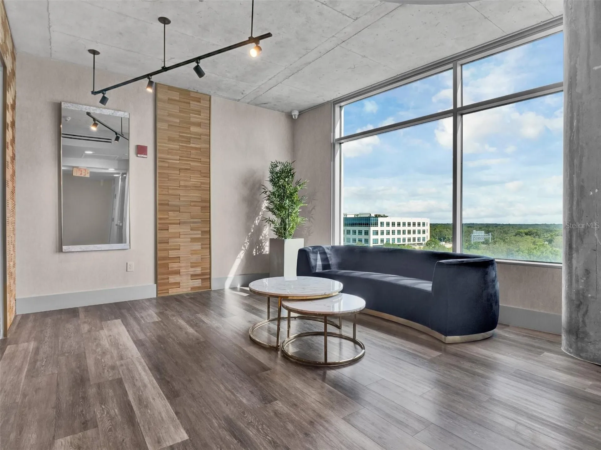 525 E Jackson Street Orlando FL 32801