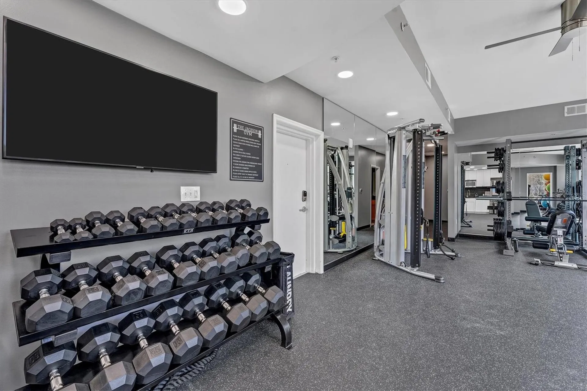 525 E Jackson Street Orlando FL 32801