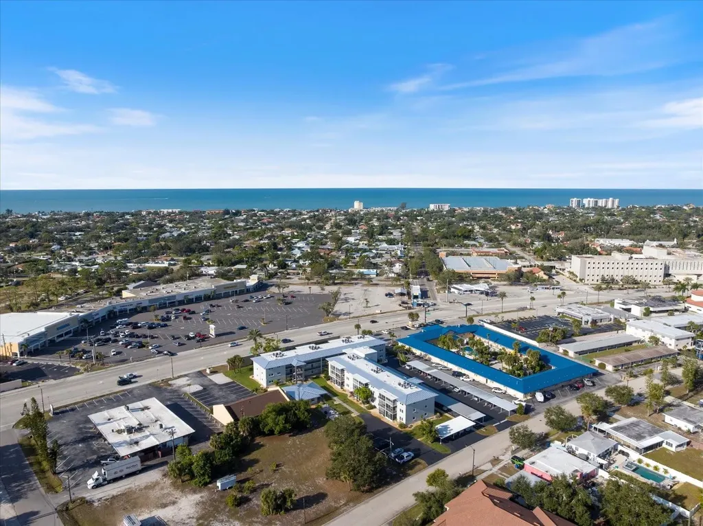 649 Tamiami Trail S Venice FL 34285