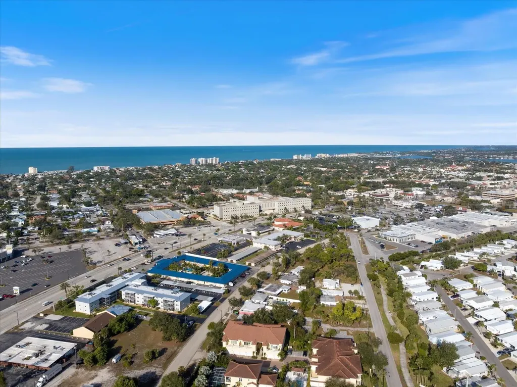 649 Tamiami Trail S Venice FL 34285