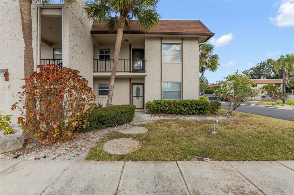 2750 E Bay Drive Largo FL 33771