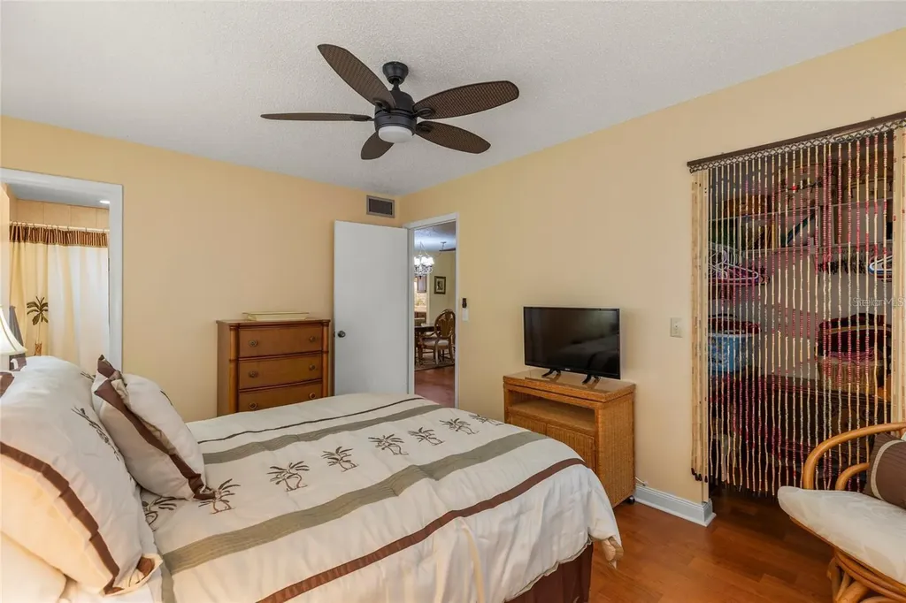 2750 E Bay Drive Largo FL 33771