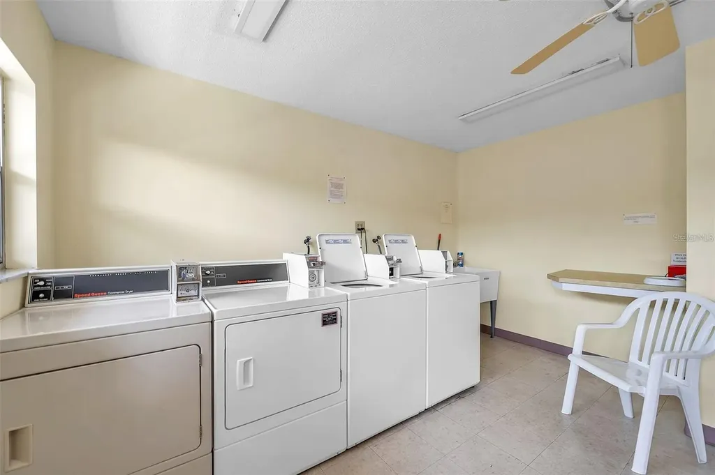 2750 E Bay Drive Largo FL 33771