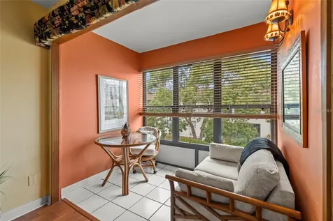 2750 E Bay Drive Largo FL 33771