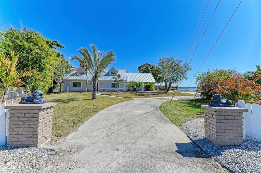 9610 SW Yacht Drive Arcadia FL 34269