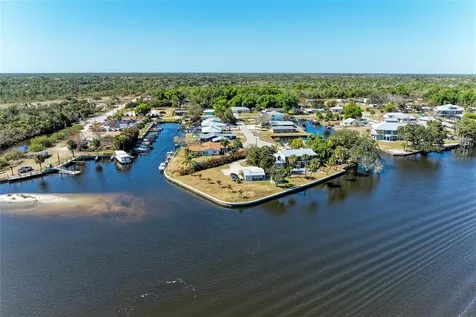 9610 SW Yacht Drive Arcadia FL 34269