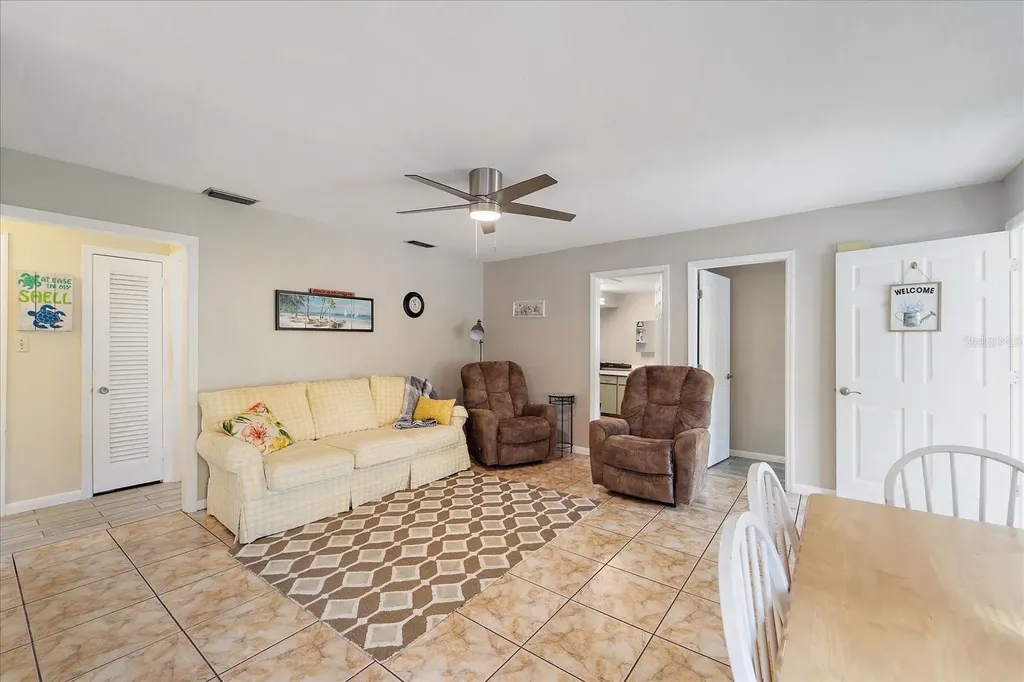 1220 S Brink Avenue Sarasota FL 34239