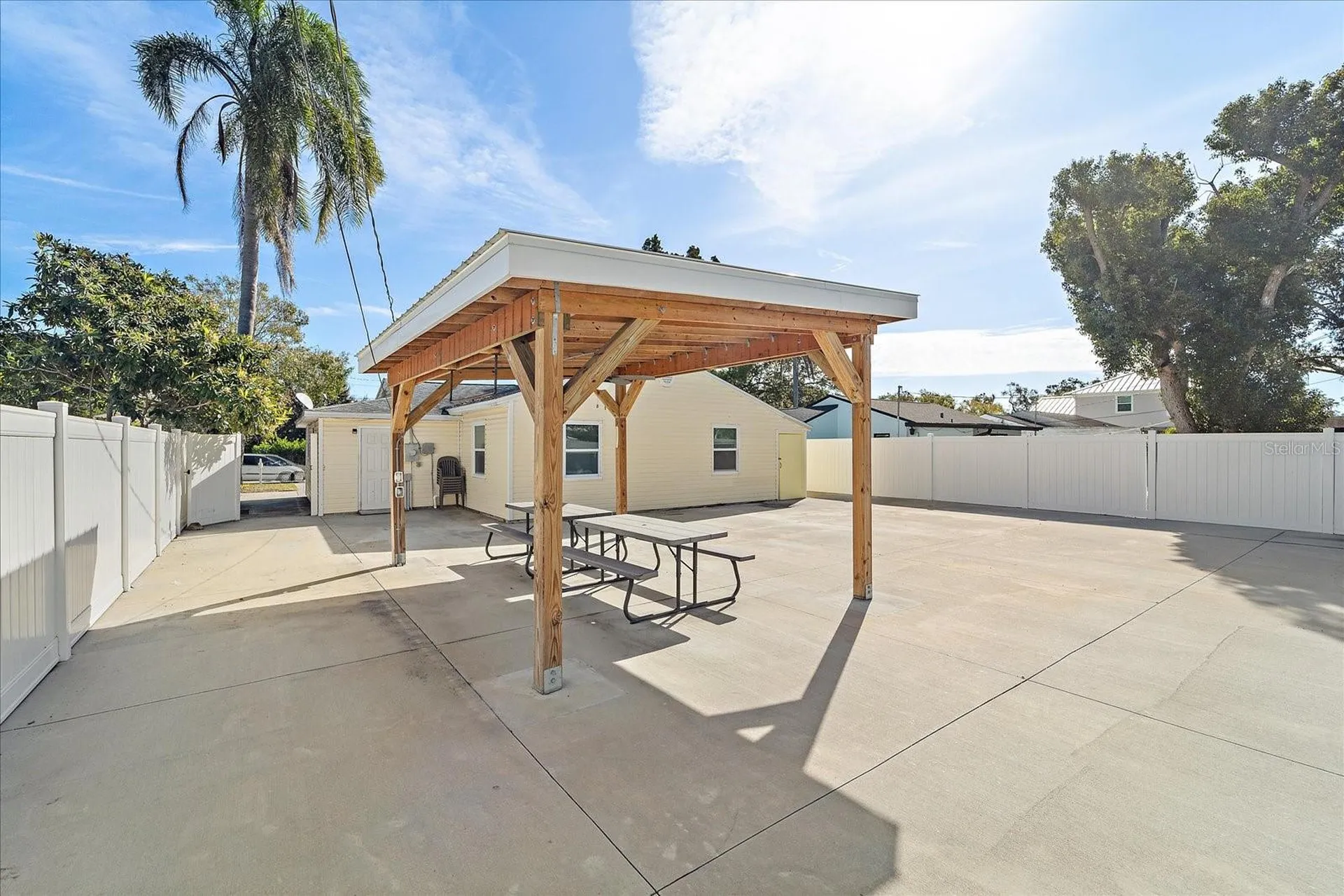 1220 S Brink Avenue Sarasota FL 34239