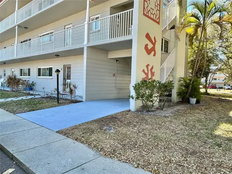 2261 Swedish Drive Clearwater FL 33763