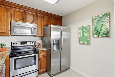 11808 Raintree Lake Lane Tampa FL 33617
