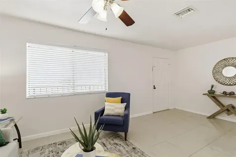 11808 Raintree Lake Lane Tampa FL 33617