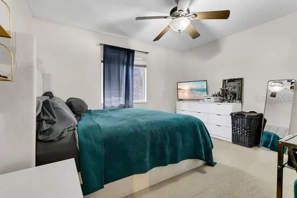 172 Grove Street Orlando FL 32835