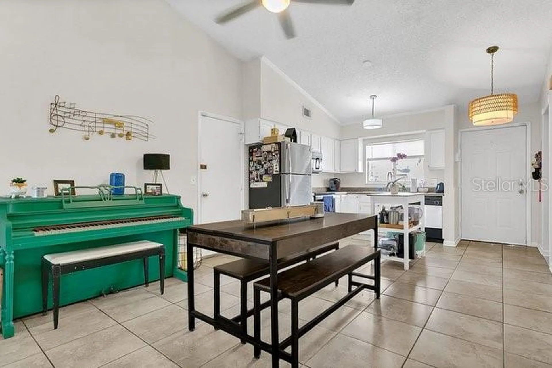 172 Grove Street Orlando FL 32835