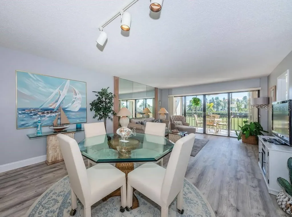 5724 Puerta Del Sol Boulevard S St Petersburg FL 33715