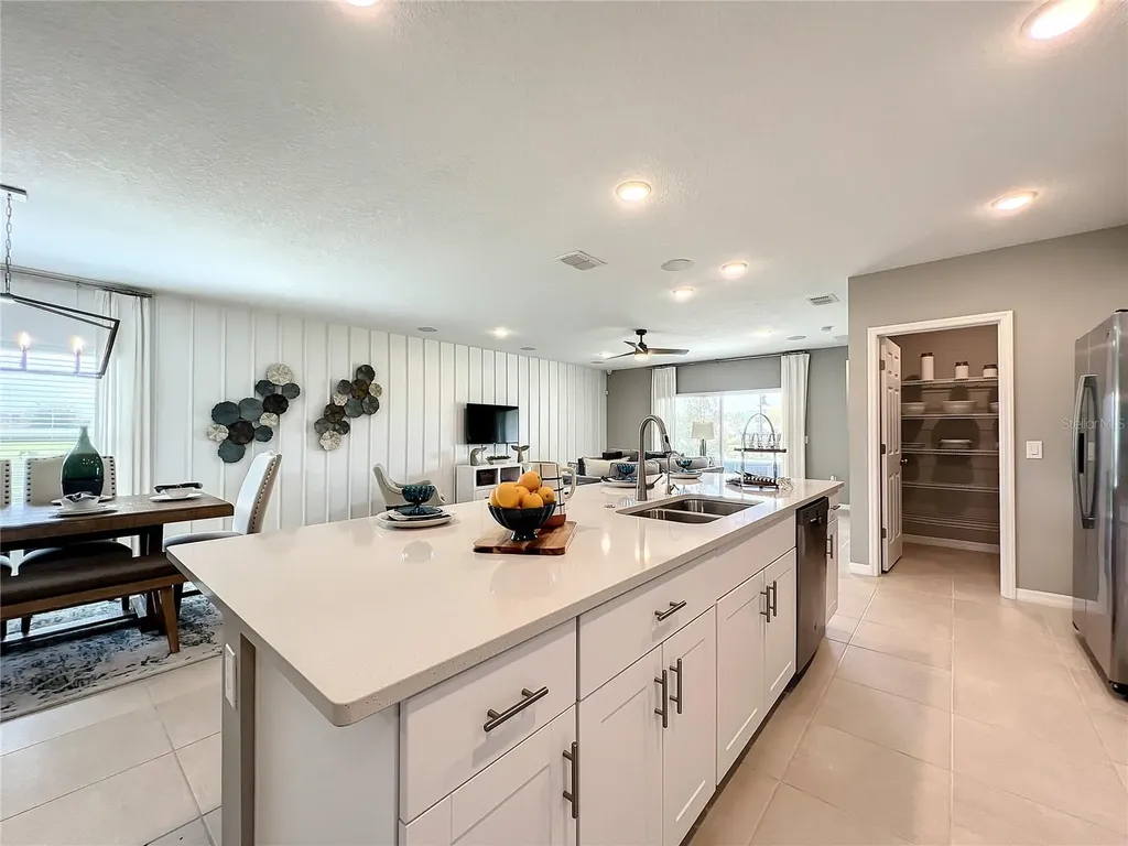 425 Quarry Rock Circle Kissimmee FL 34758