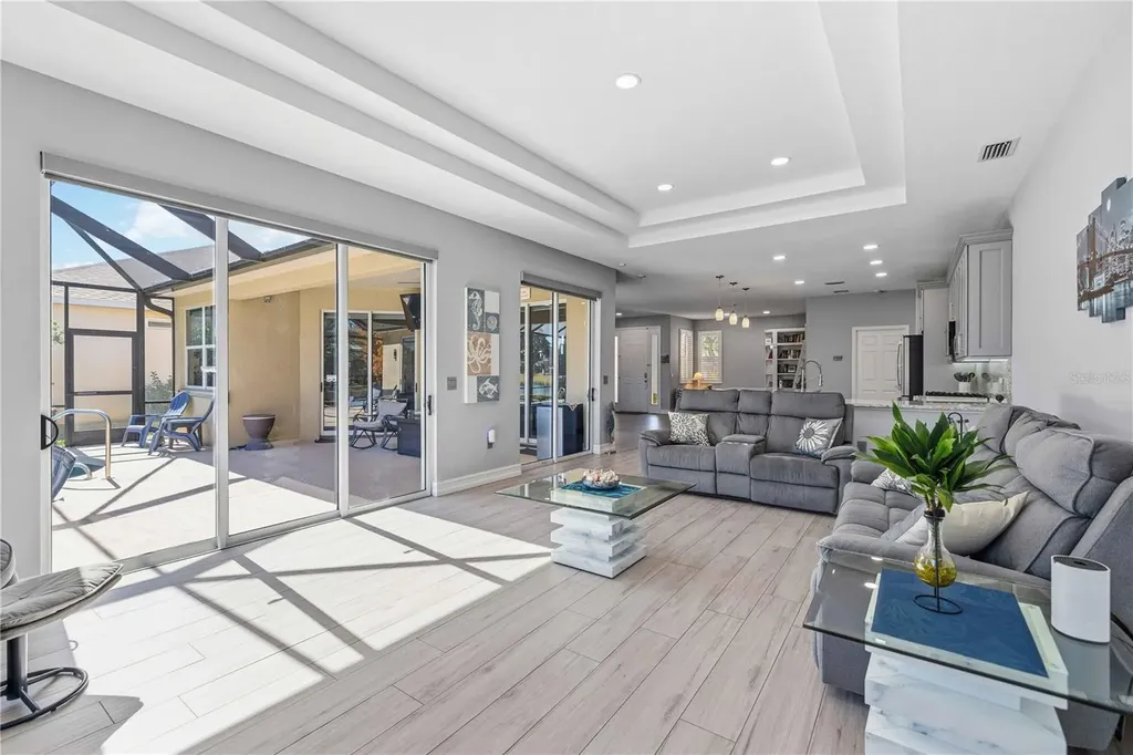 13951 Wood Duck Circle Lakewood Ranch FL 34202