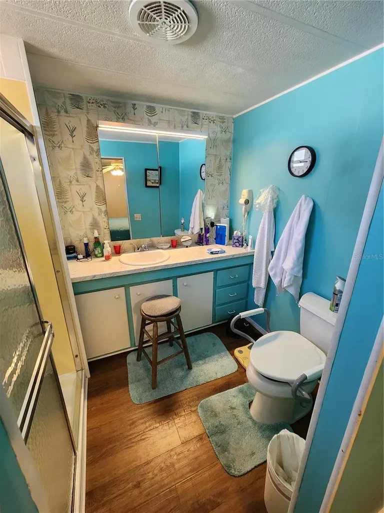 403 Dublin Avenue Bradenton FL 34207