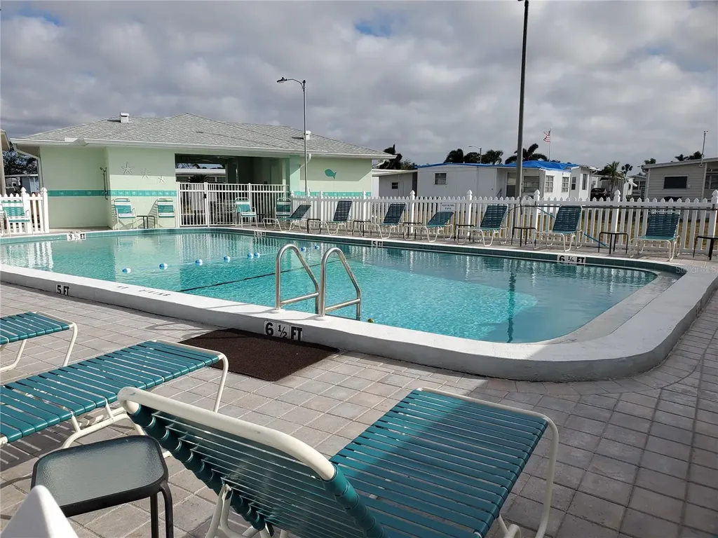 403 Dublin Avenue Bradenton FL 34207