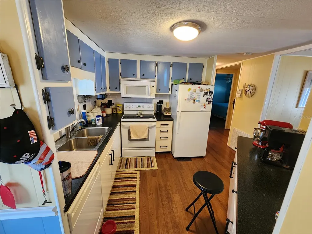 403 Dublin Avenue Bradenton FL 34207
