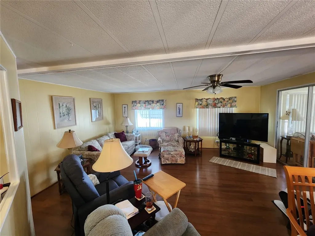 403 Dublin Avenue Bradenton FL 34207
