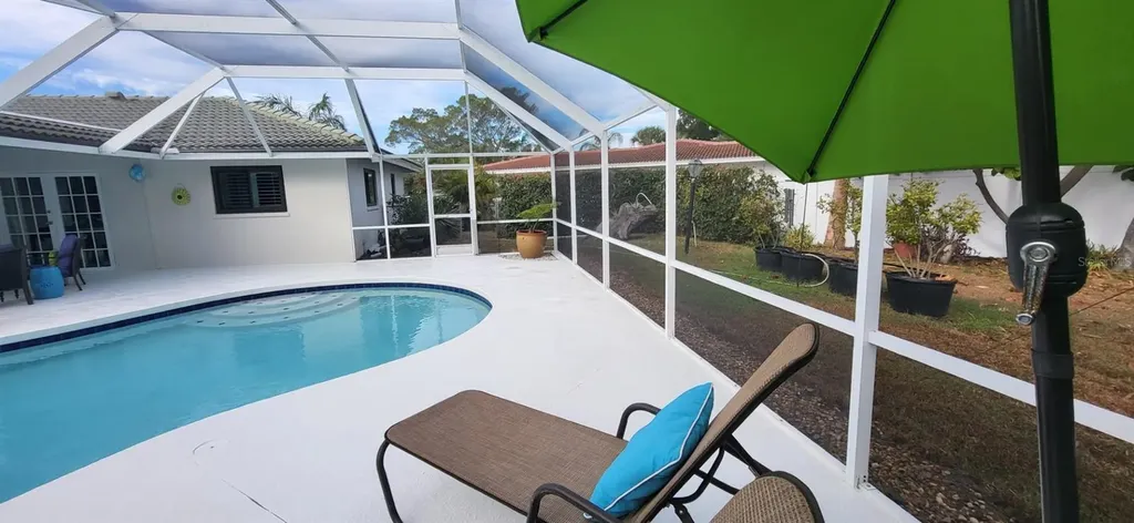 3619 Pembrook Drive Sarasota FL 34239