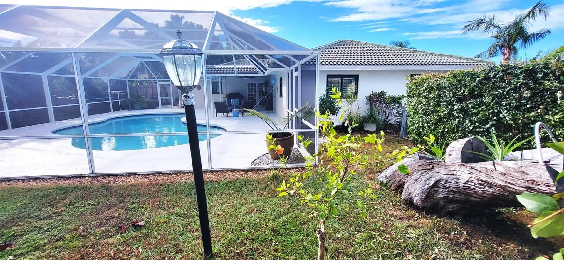 3619 Pembrook Drive Sarasota FL 34239
