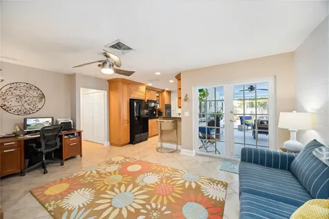 3619 Pembrook Drive Sarasota FL 34239