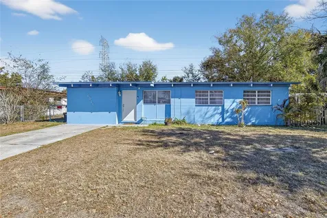 2016 Windsor Way Tampa FL 33619