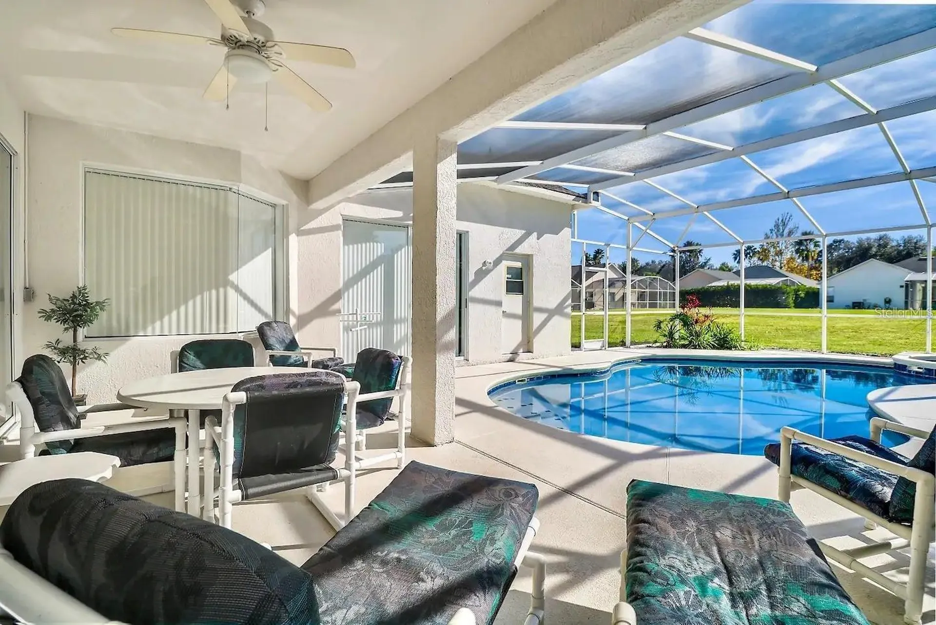 344 Grosvenor Loop Davenport FL 33897