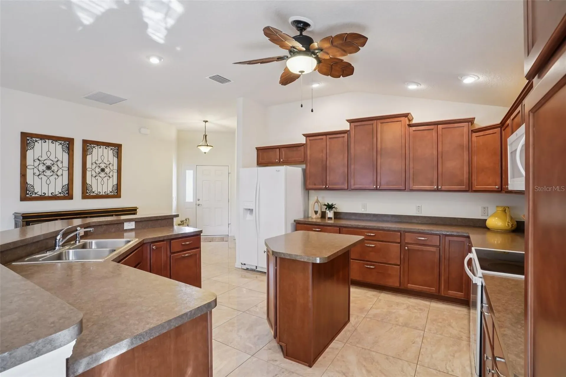 1052 Becker Avenue The Villages FL 32163
