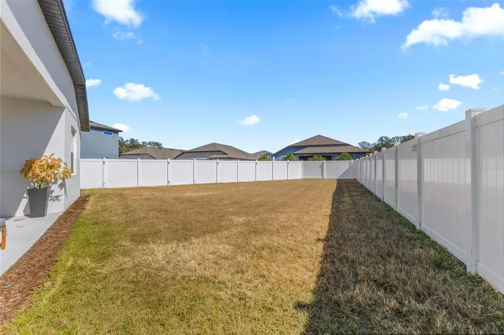 5062 Emerald Acres Way Zephyrhills FL 33541